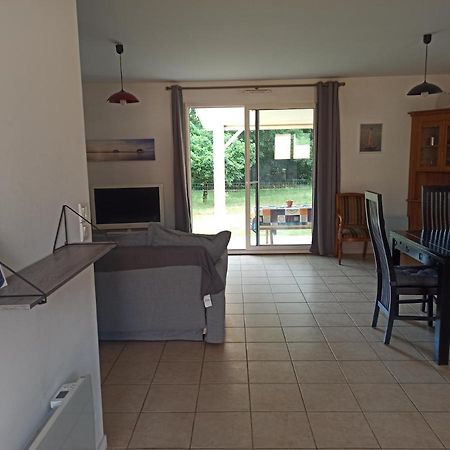Location 4-6 Personnes Villa Grayan-et-l'Hopital Luaran gambar