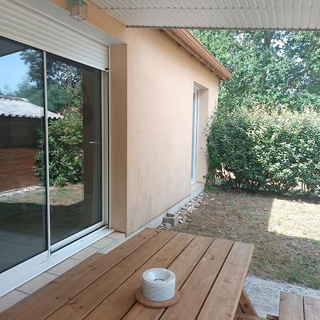 Location 4-6 Personnes Villa Grayan-et-l'Hopital Luaran gambar