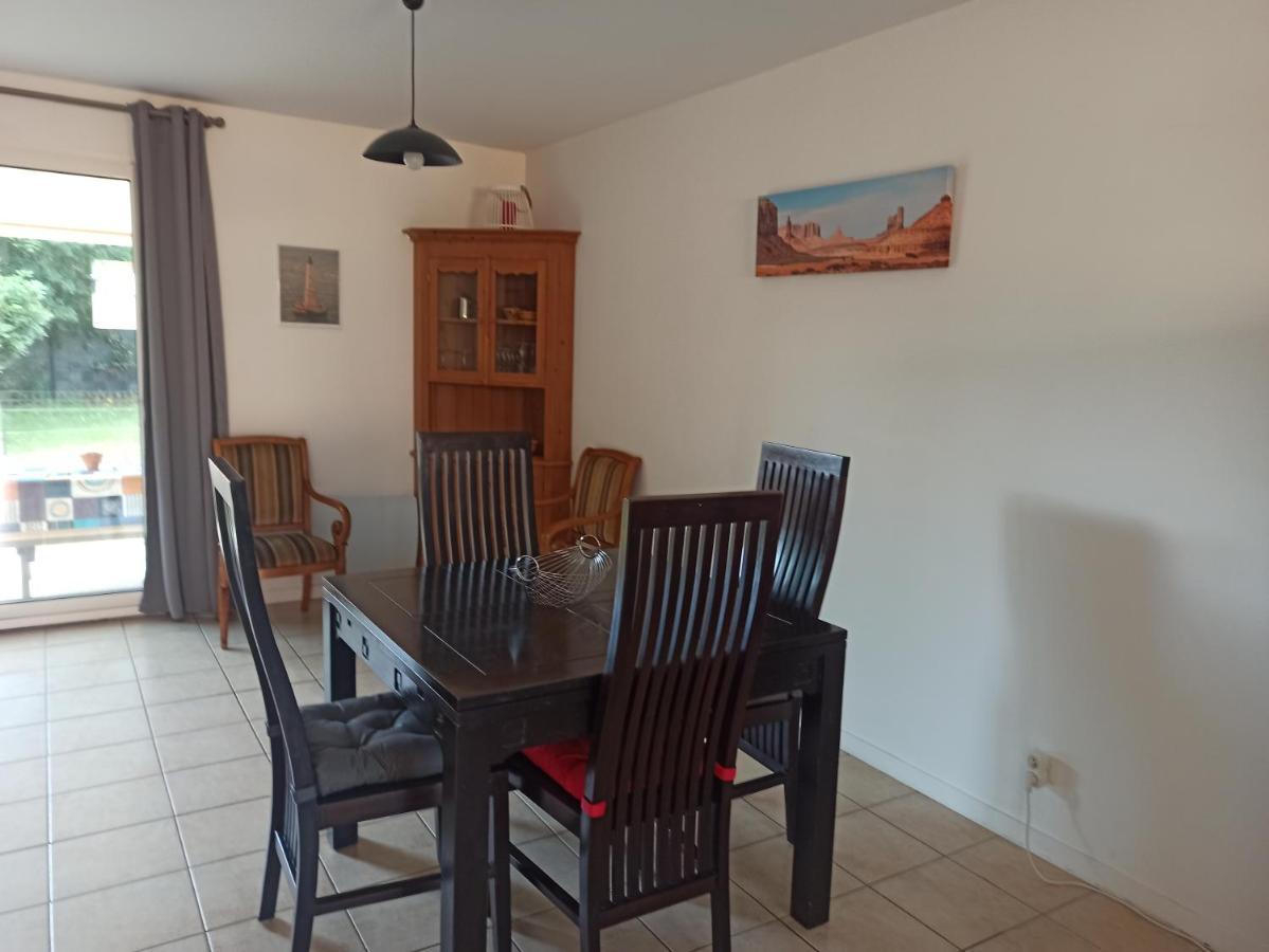 Location 4-6 Personnes Villa Grayan-et-l'Hopital Luaran gambar