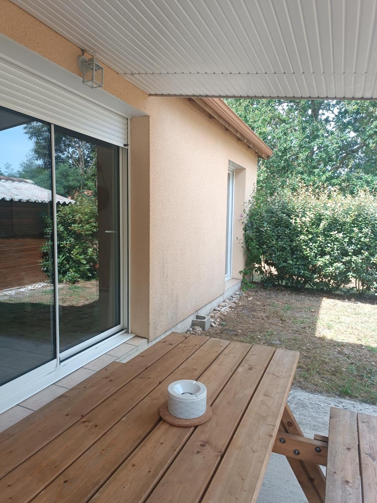 Location 4-6 Personnes Villa Grayan-et-l'Hopital Luaran gambar