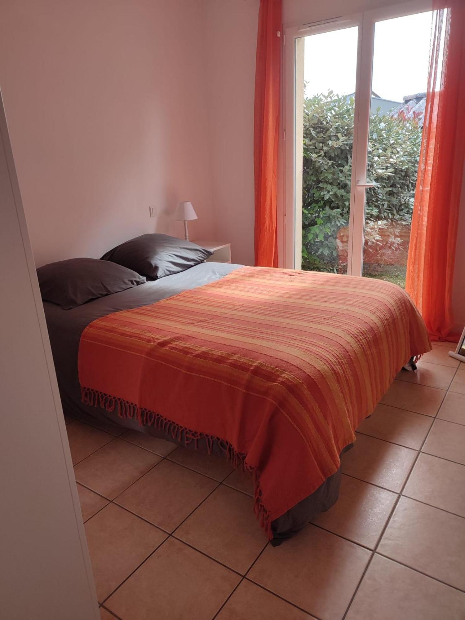 Location 4-6 Personnes Villa Grayan-et-l'Hopital Luaran gambar
